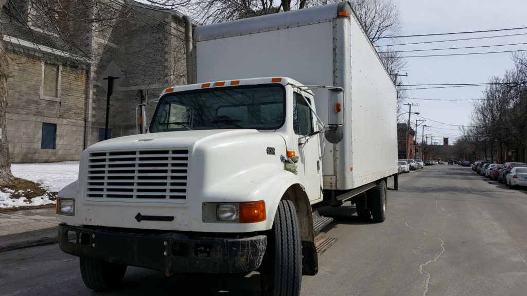 Truck__Montreal-Moving-Company_We_Haul_Movers_5832_Boulevard_Saint-Laurent_Montreal_Quebec_H2T1T3_Plateau-Mont-Royal_514-846-8080
